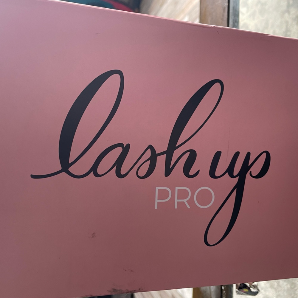 Lash Up Pro Certified Course